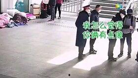 被警察抓的吃瓜视频真实,吃瓜群众意外成焦点，警方行动引发热议