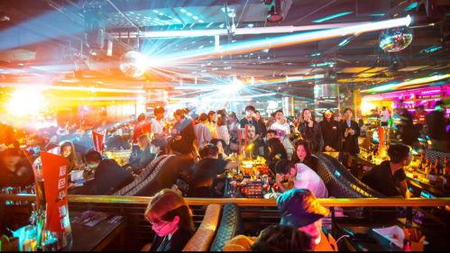 辰色酒馆吃瓜视频,揭秘吃瓜群众的欢乐盛宴